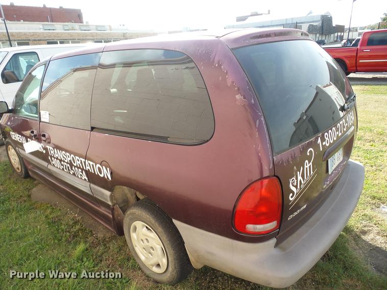 image for item J8575 1999 Dodge Grand Caravan van