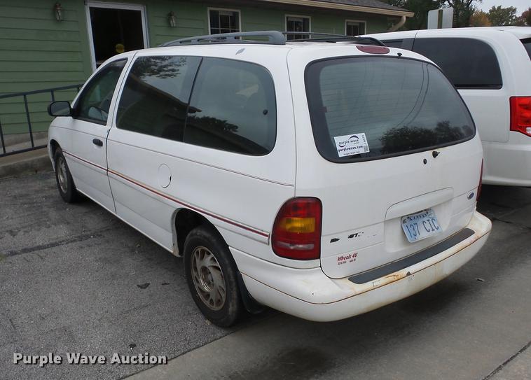 image for item J8576 1996 Ford Windstar van