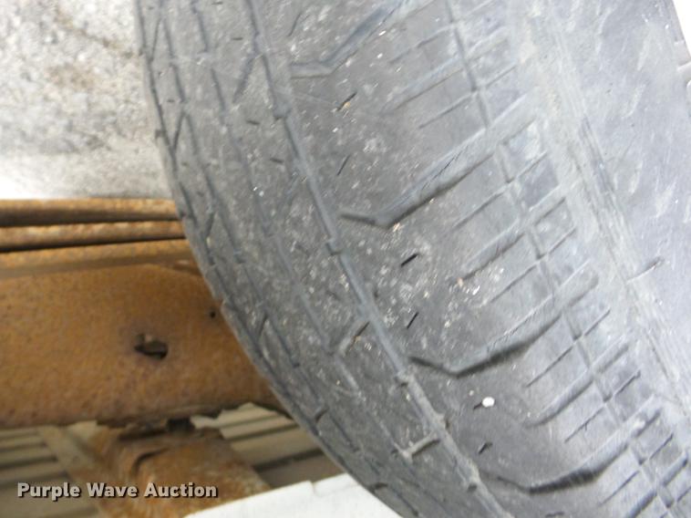 image for item J8578 1998 Ford Econoline E150 van