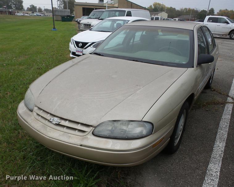 image for item J8580 1999 Chevrolet Lumina