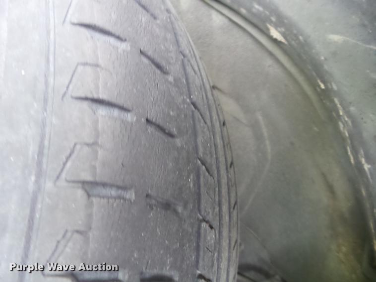 image for item J8580 1999 Chevrolet Lumina