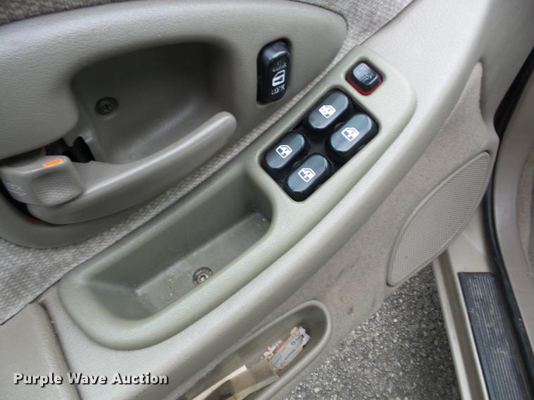 image for item J8580 1999 Chevrolet Lumina