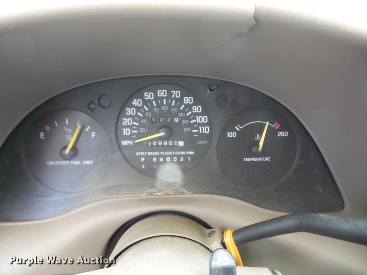 image for item J8580 1999 Chevrolet Lumina