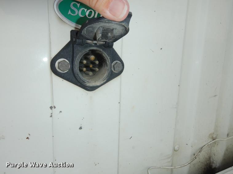 image for item K5834 1998 International 4900 service truck with crane