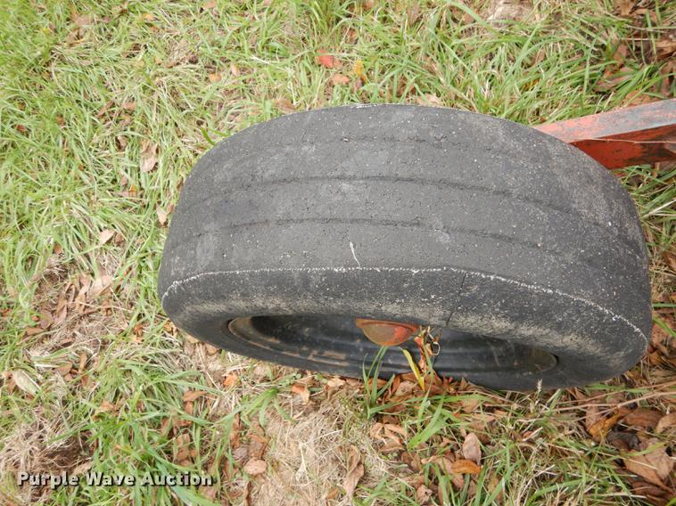 Rhino SR120 rotary mower in Kansas City, MO | Item K5840 sold | Purple Wave