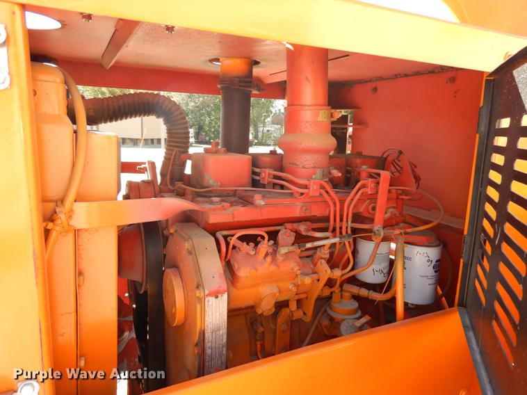 image for item K5845 Murphy Morbark wood chipper