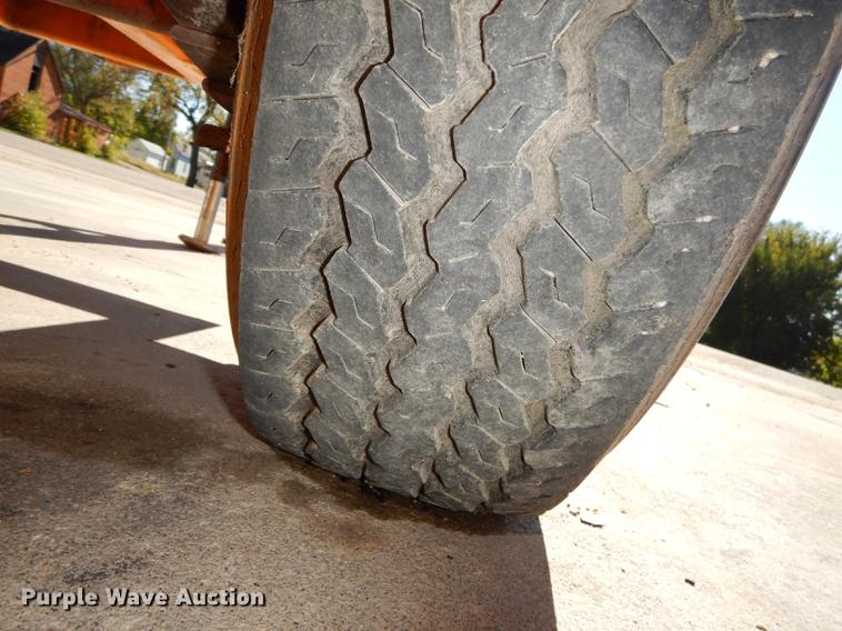 image for item K5845 Murphy Morbark wood chipper