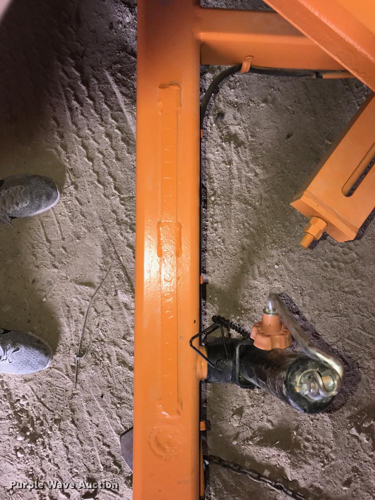 image for item K5845 Murphy Morbark wood chipper