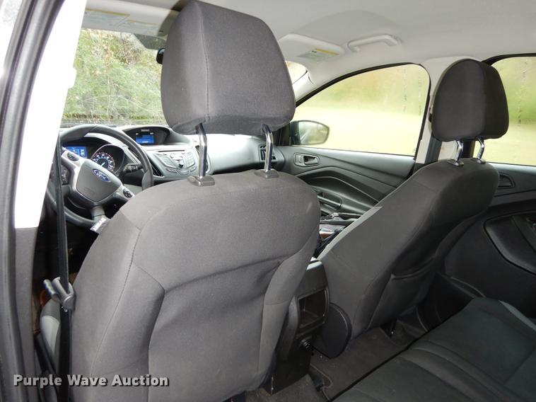 image for item K5850 2015 Ford Escape SUV