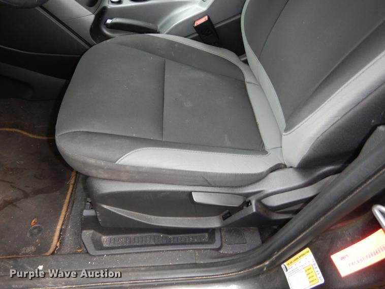 image for item K5850 2015 Ford Escape SUV