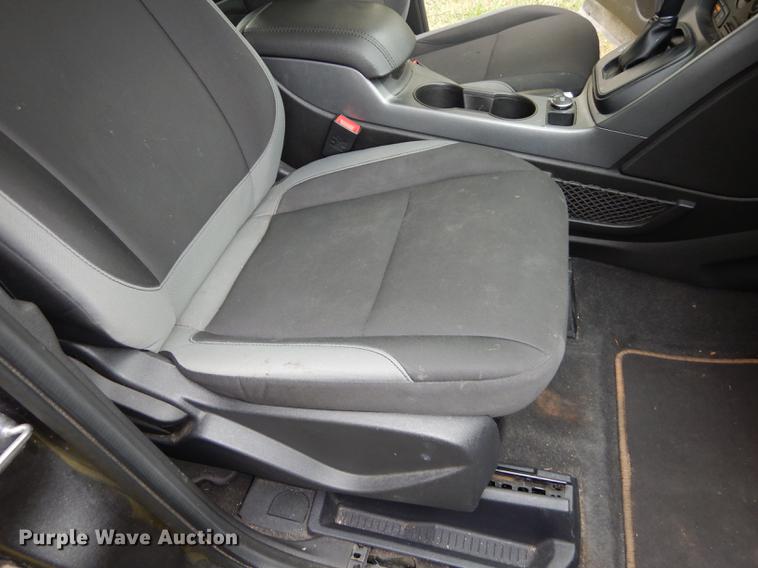 image for item K5850 2015 Ford Escape SUV