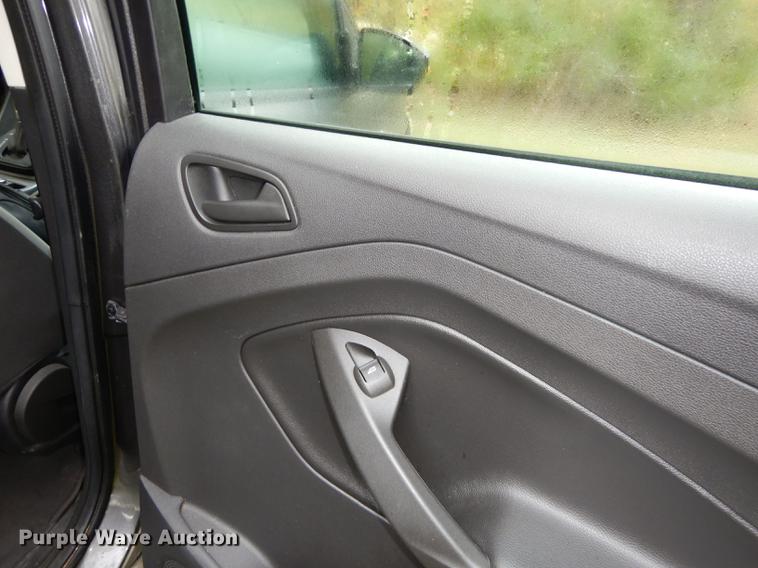 image for item K5850 2015 Ford Escape SUV