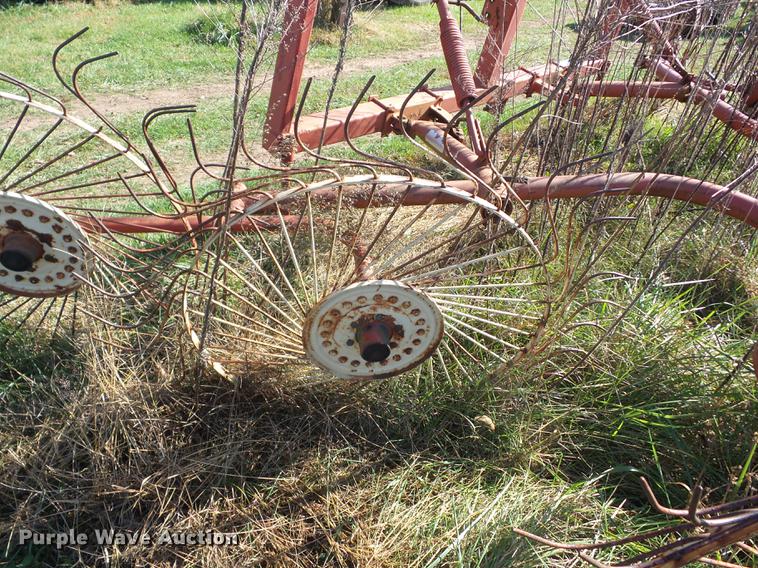 image for item K6321 Vicon hay rake