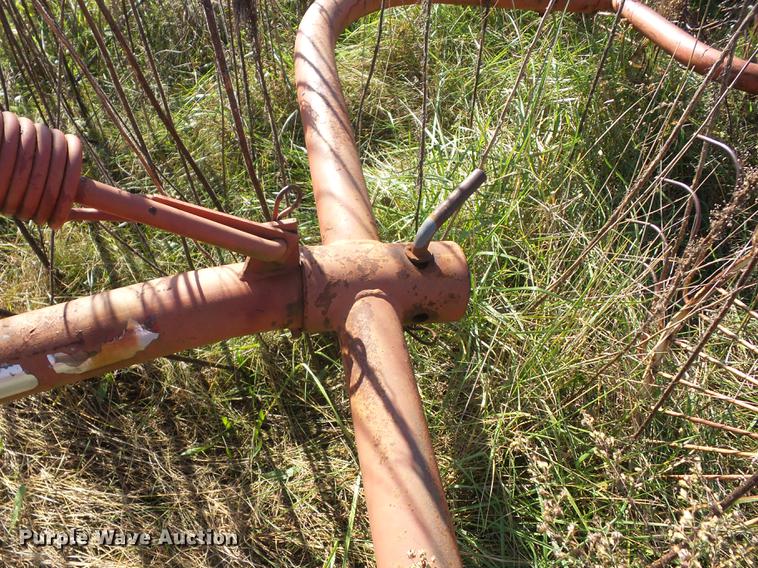 image for item K6321 Vicon hay rake