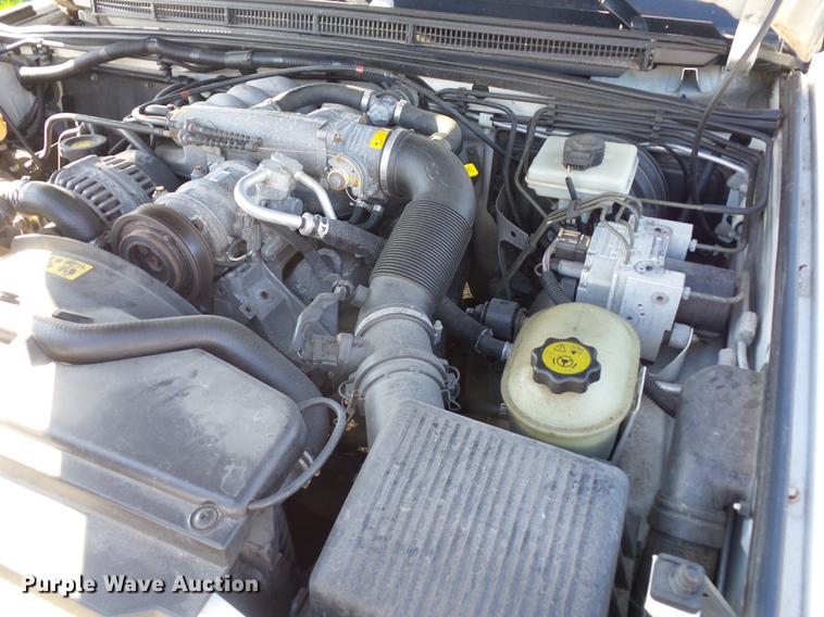 image for item K6323 2001 Land Rover Discovery SUV