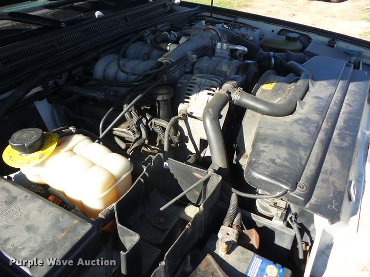 image for item K6323 2001 Land Rover Discovery SUV