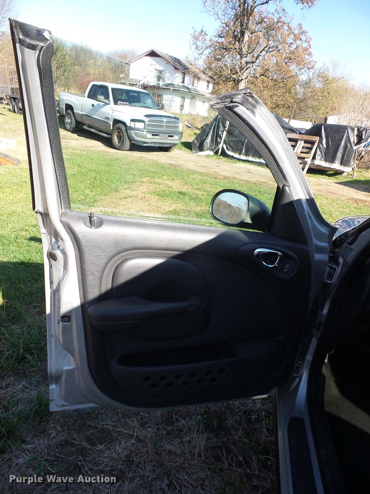 image for item K6327 2003 Chrysler Phantom PT Cruiser convertible