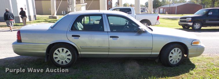 image for item K6337 2010 Ford Crown Victoria Police Interceptor