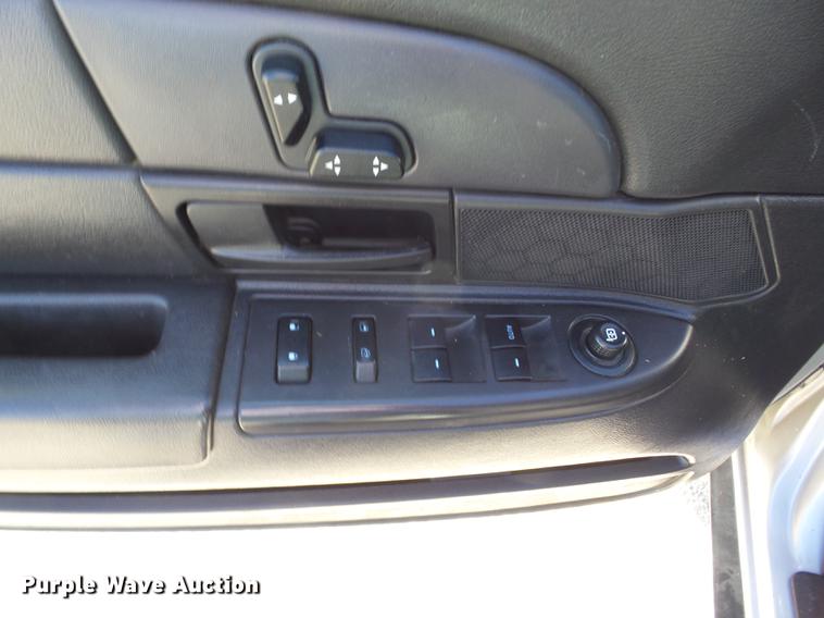 image for item K6337 2010 Ford Crown Victoria Police Interceptor