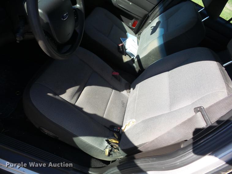 image for item K6337 2010 Ford Crown Victoria Police Interceptor