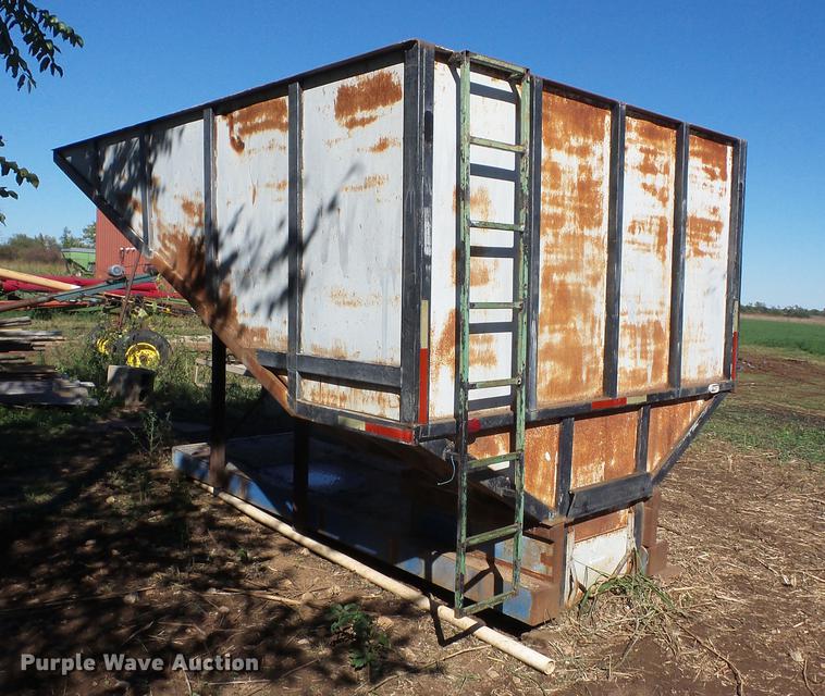 image for item K6349 Shop built grain bin