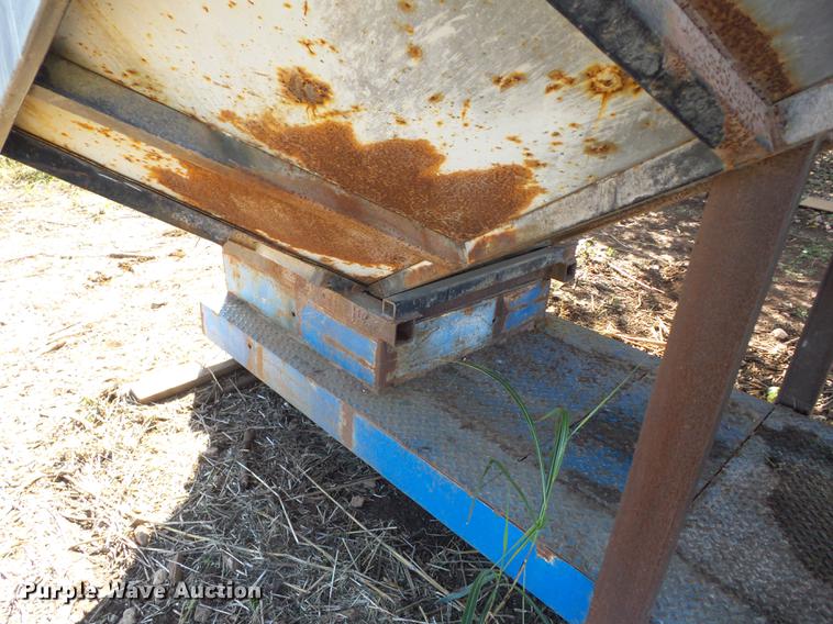 image for item K6349 Shop built grain bin
