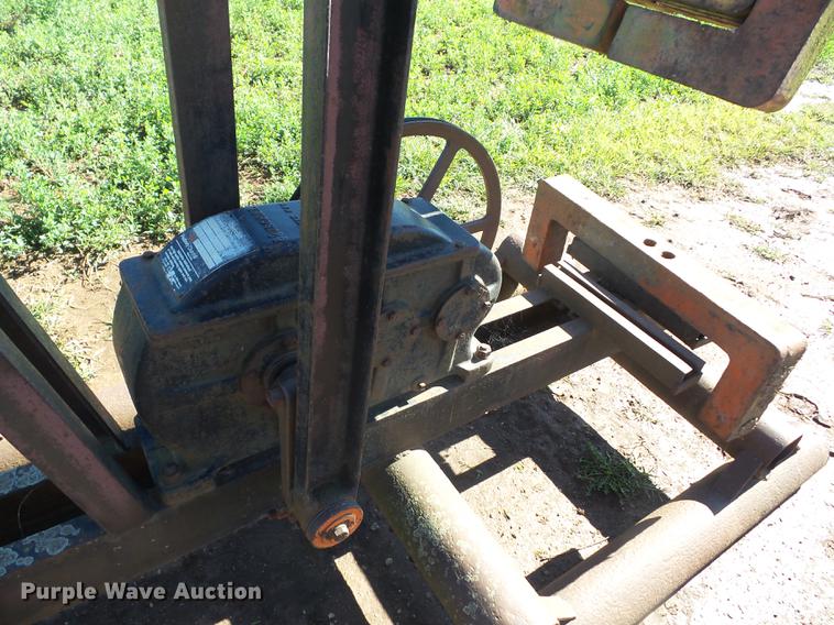 image for item K6350 Churchill pump jack