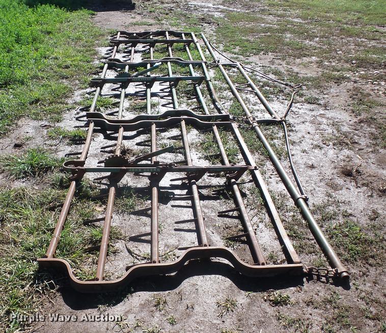 image for item K6351 John Deere drag harrow