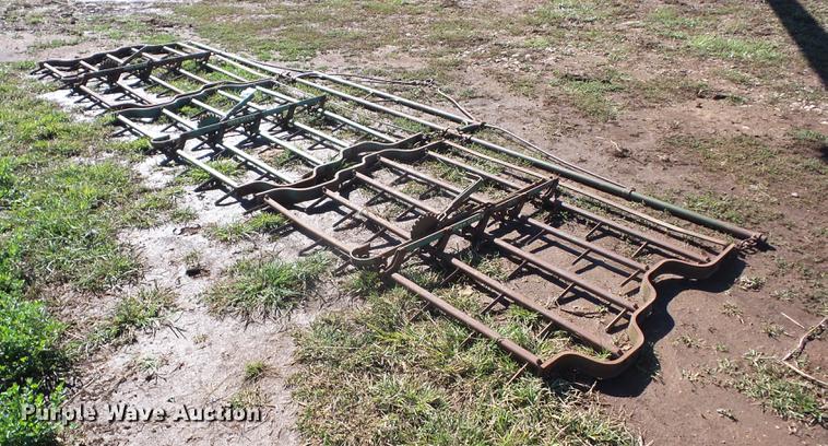 image for item K6351 John Deere drag harrow