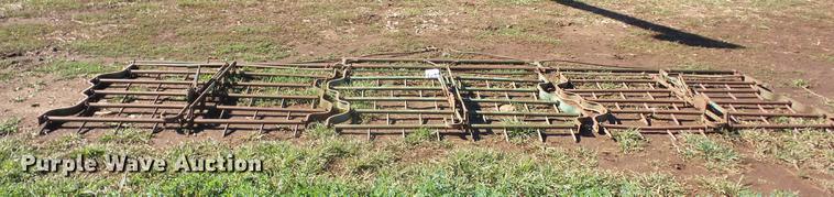 image for item K6351 John Deere drag harrow