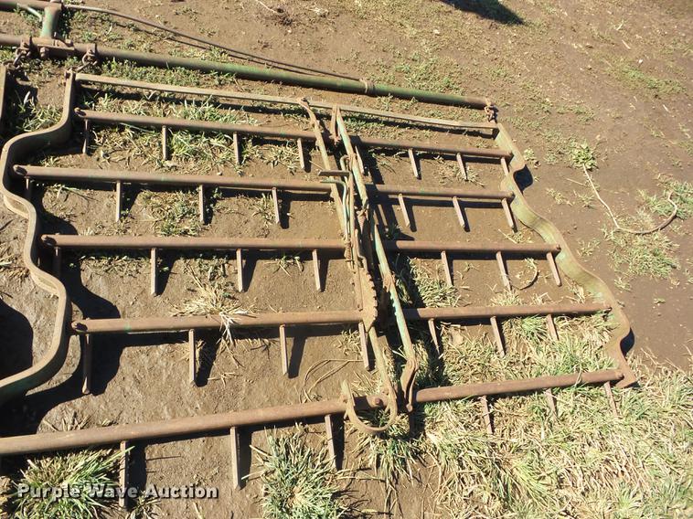 image for item K6351 John Deere drag harrow