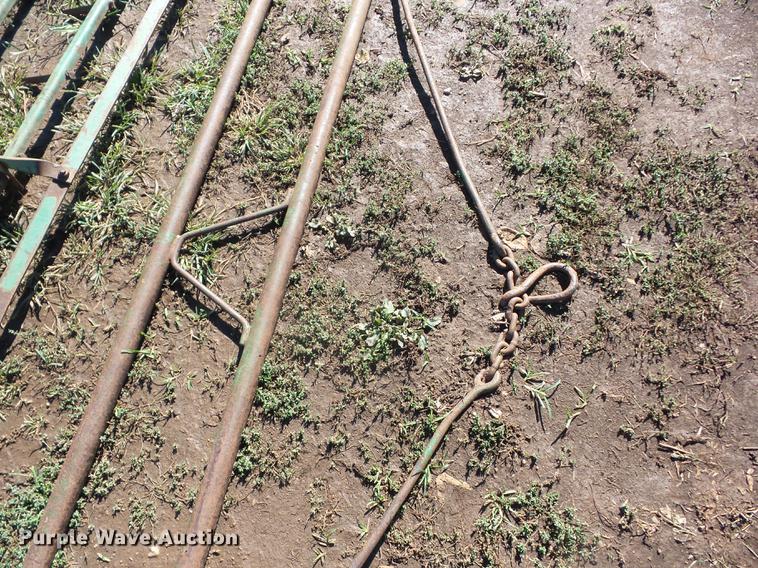 image for item K6351 John Deere drag harrow