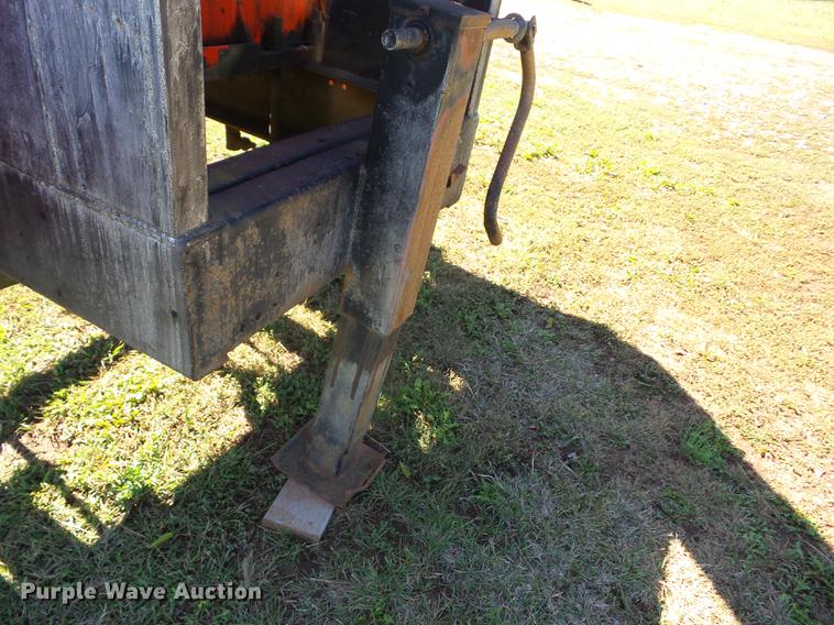 image for item K6357 1988 IMT 4825 crane