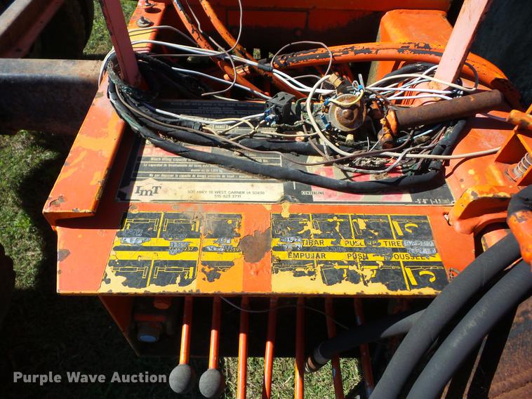 image for item K6357 1988 IMT 4825 crane