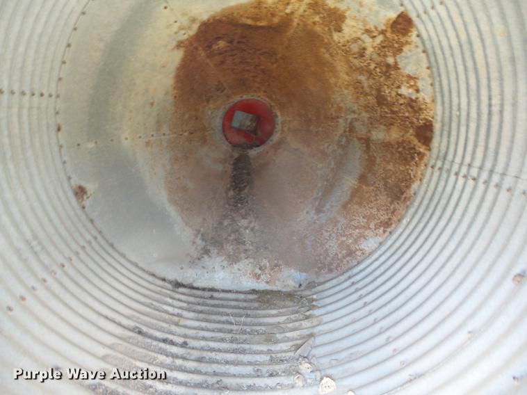 image for item K6359 (2) feed bins