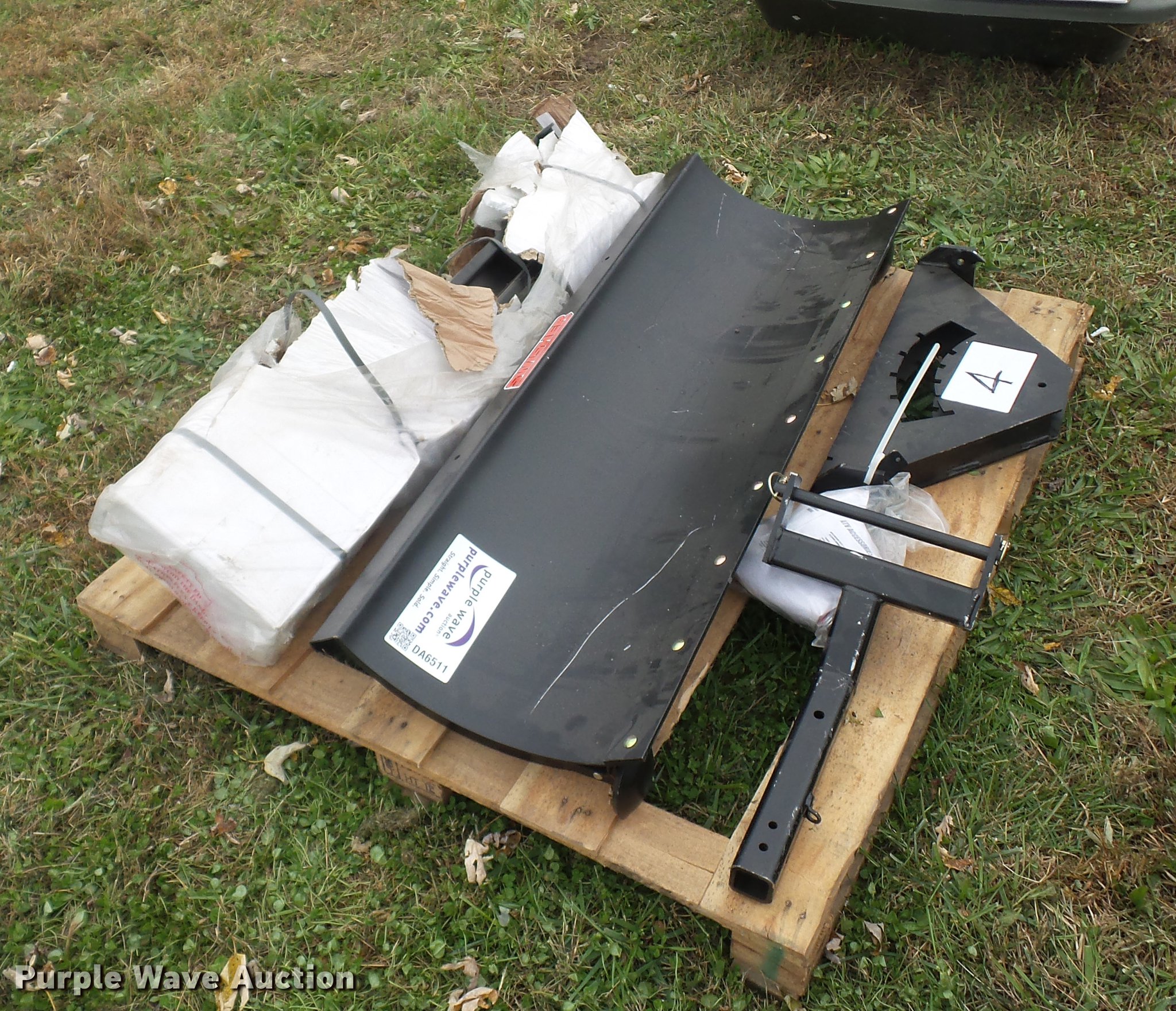Swisher snow plow in Leeton, MO Item DA6511 sold Purple Wave
