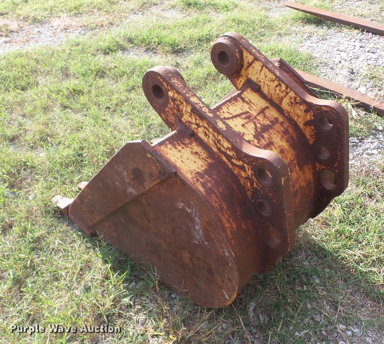 image for item AY9658 Backhoe bucket