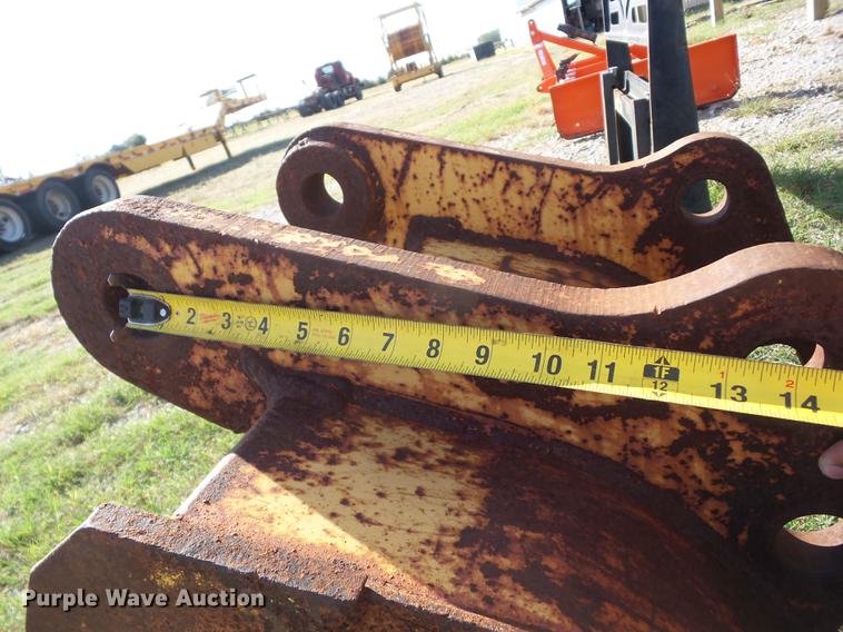 image for item AY9658 Backhoe bucket