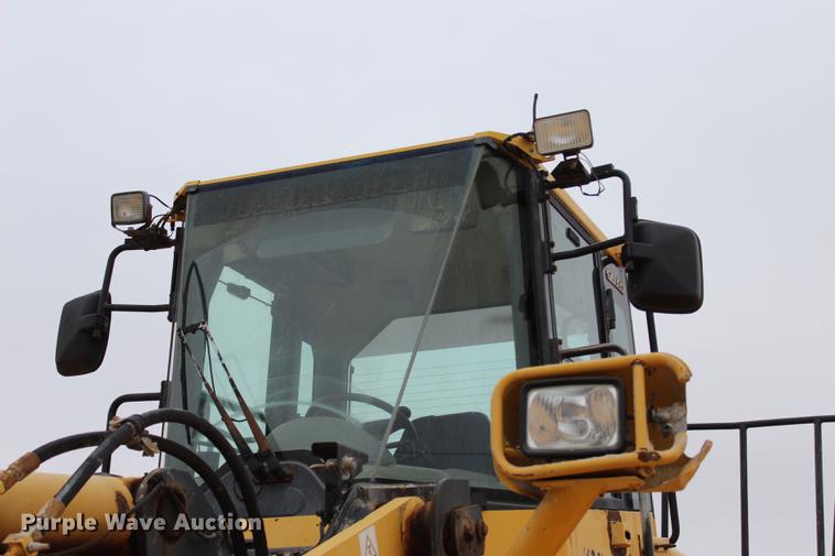 image for item BE9423 2008 Komatsu WA380-6 wheel loader