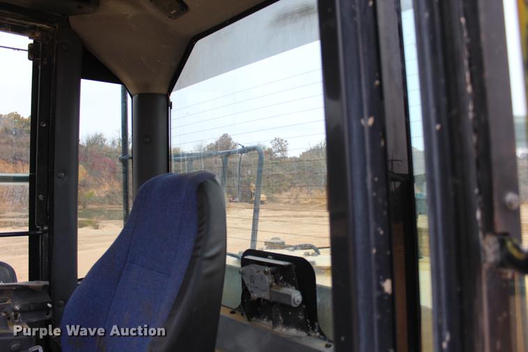 image for item BE9423 2008 Komatsu WA380-6 wheel loader