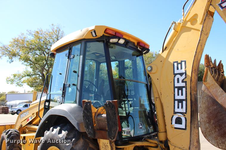image for item BE9428 2005 John Deere 310 SG backhoe