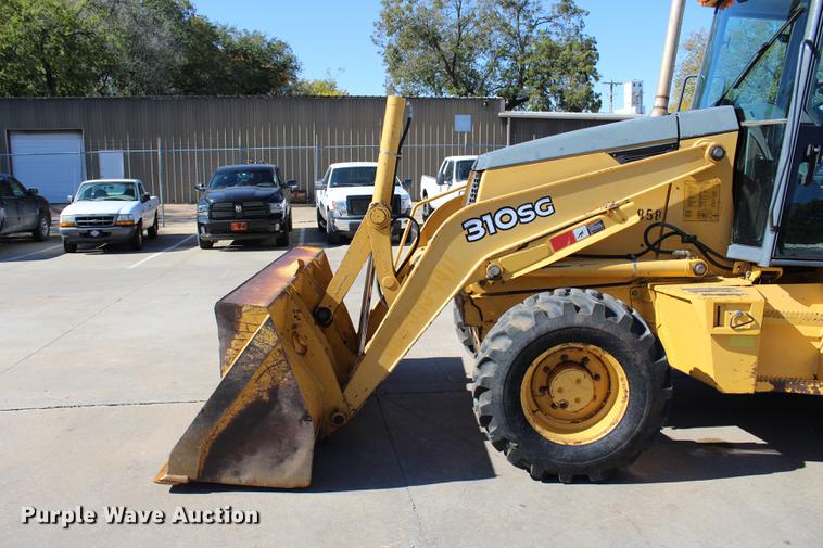 image for item BE9428 2005 John Deere 310 SG backhoe