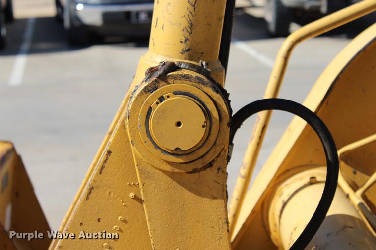 image for item BE9428 2005 John Deere 310 SG backhoe