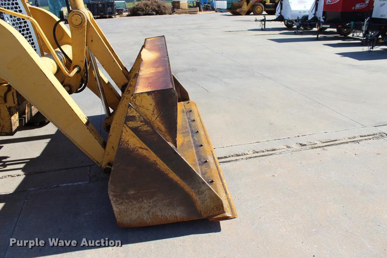 image for item BE9428 2005 John Deere 310 SG backhoe