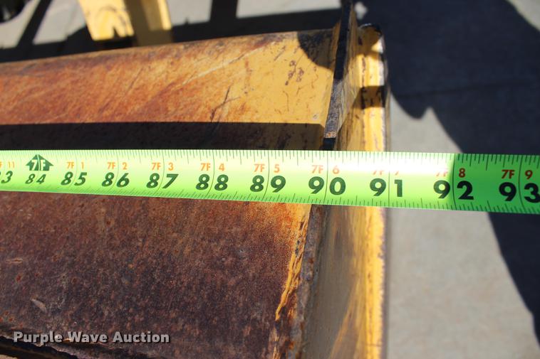 image for item BE9428 2005 John Deere 310 SG backhoe