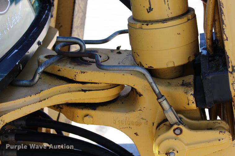 image for item BE9428 2005 John Deere 310 SG backhoe