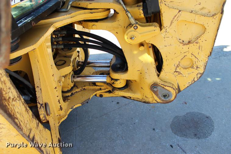 image for item BE9428 2005 John Deere 310 SG backhoe