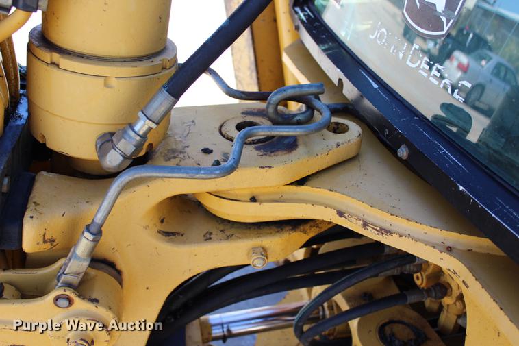 image for item BE9428 2005 John Deere 310 SG backhoe