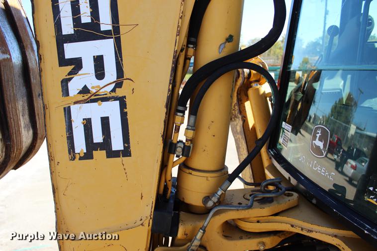 image for item BE9428 2005 John Deere 310 SG backhoe