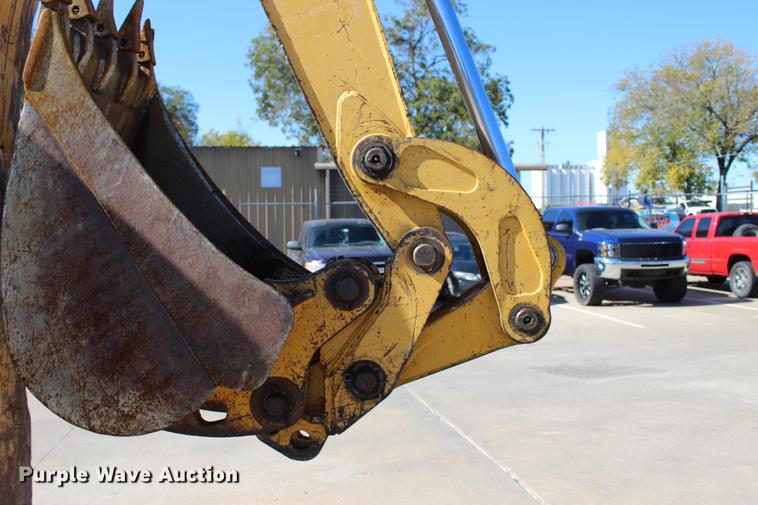 image for item BE9428 2005 John Deere 310 SG backhoe